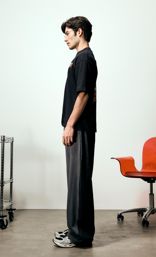 Calça Alfaiataria Preta e Jeans Preto MONOPLY x MITTMANN